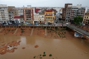 Κυβέρνηση σε κρίση στην Ισπανία: Οι Καταλανοί σύμμαχοι του Σάντσεθ στα πρόθυρα του να αποσύρουν τη στήριξή τους