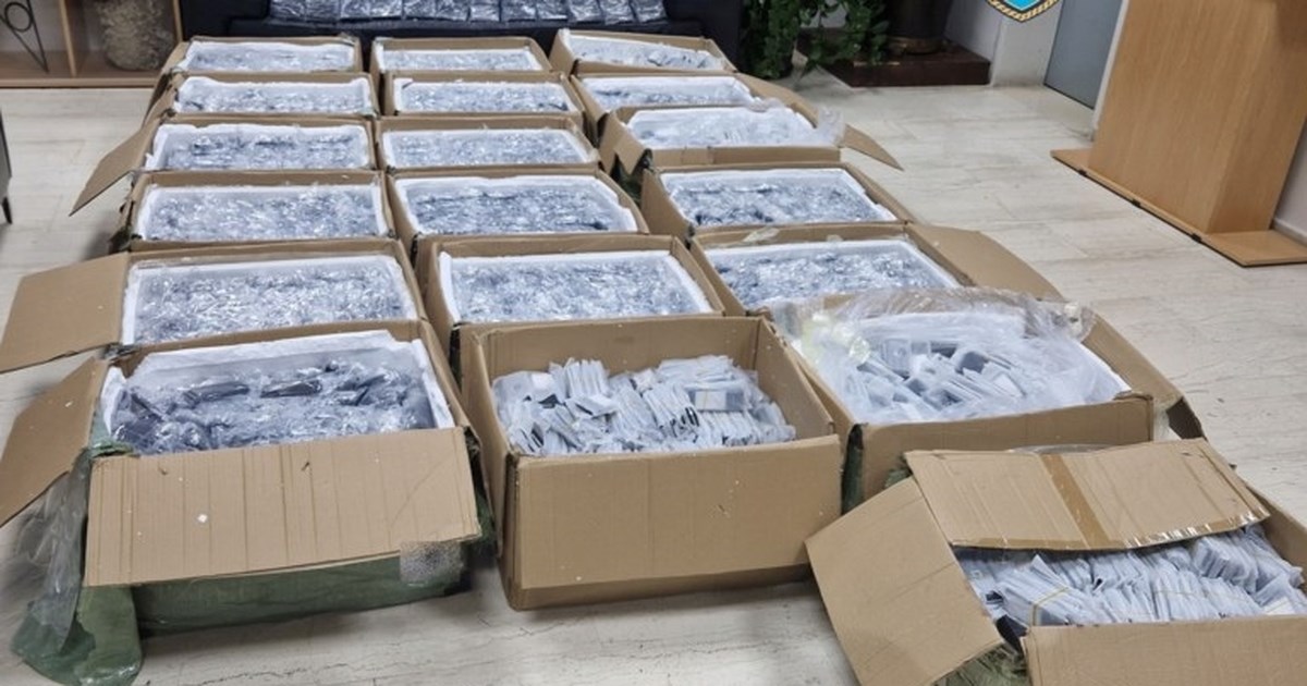 Έβρος: Σύλληψη 13 Τούρκων στο Σουφλί - Είχαν στην κατοχή τους 147 πιστόλια και 190 γεμιστήρες