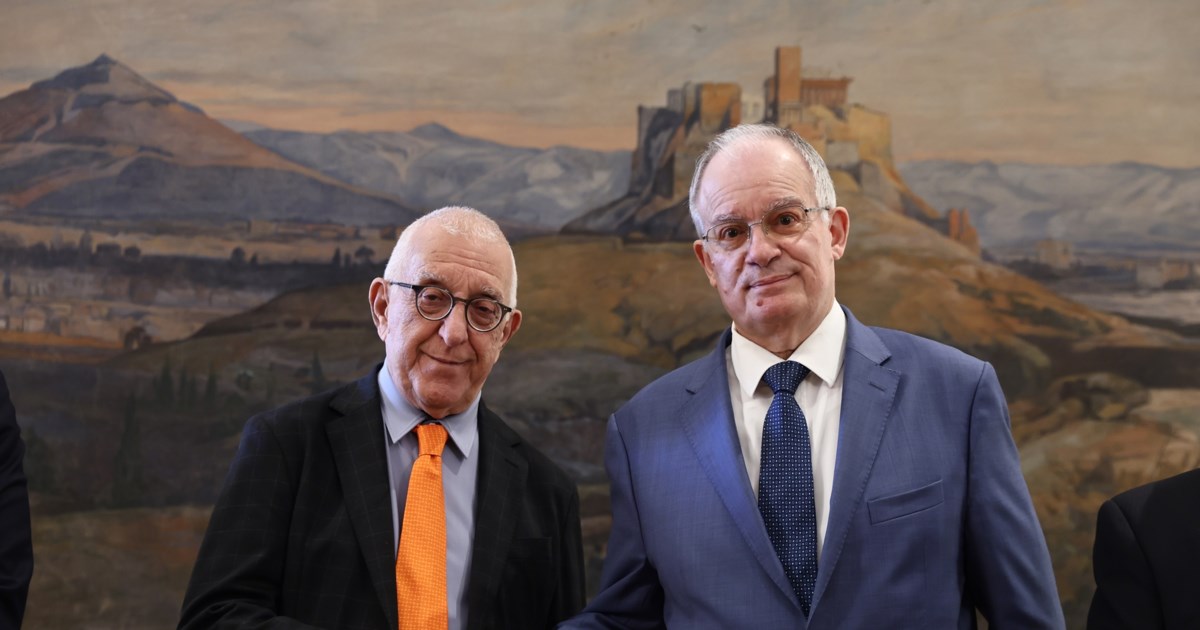 Κόντρα Κώστα Τασούλα - ΠΑΣΟΚ για τις επιχορηγήσεις στην εκλογική περιφέρειά του πριν παραιτηθεί