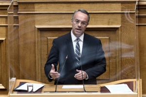 Τσουκαλάς: Προσπαθώντας να αδειάσει τους πάντες, ο Μητσοτάκης άδειασε τον εαυτό του - εικόνα 2