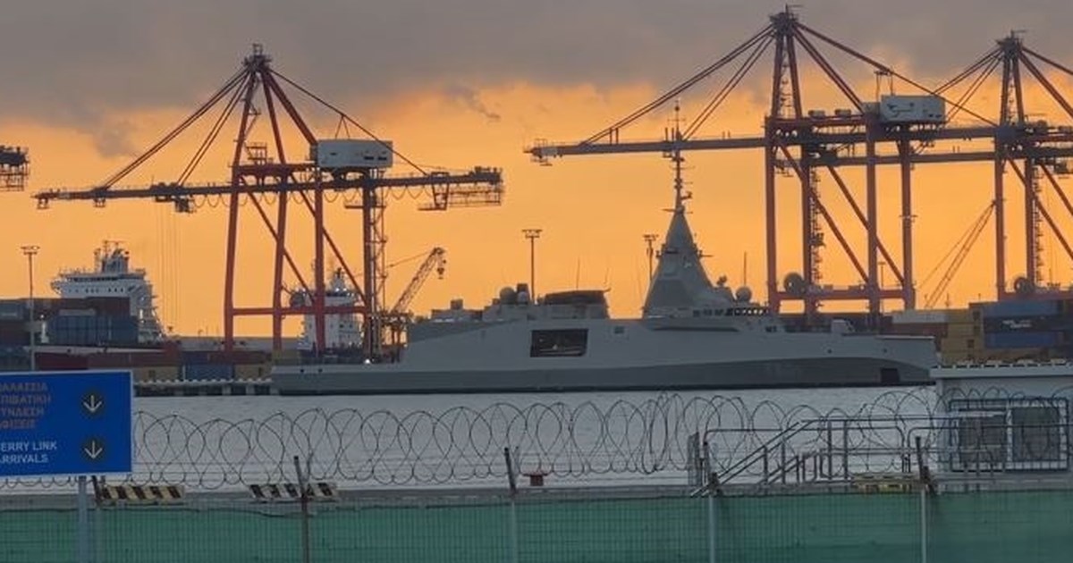 Βρετανία: Δεν θα σταλεί πολεμικό πλοίο στην Κύπρο μέχρι την επόμενη εβδομάδα