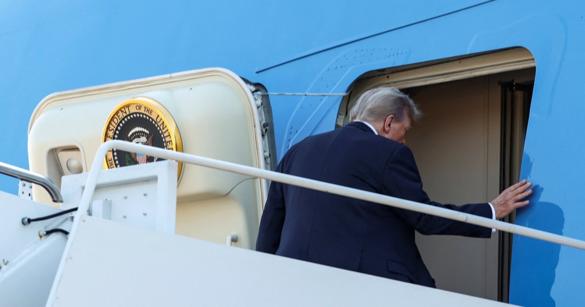 Συνάντηση Τραμπ - Πούτιν: Έφτασαν στην Αλάσκα το Air Force 1 και το ρωσικό κυβερνητικό αεροσκάφος [βίντεο]