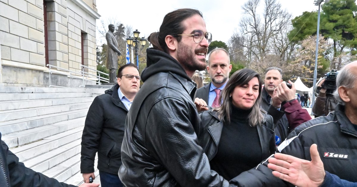 Αρης Μουγκοπέτρος: Η μεγάλη επιστροφή στη μουσική μετά από ένα χρόνο - 