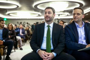 Τσουκαλάς: Ο Κωνσταντινόπουλος δεν στήριζε τις επιλογές του ΠΑΣΟΚ - Eκθείαζε τον Μητσοτάκη - εικόνα 3