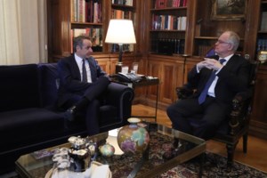 Τασούλας - Τσίπρας: Η διαρροή ΠτΔ για το ότι δεν "βιάζεται για κόμμα" και η διάψευση από την πλευρά Τσίπρα - εικόνα 3