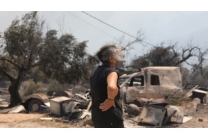 Φωτιά στο Νεοχώρι Μελιγαλά στη Μεσσηνία: Μεγάλη κινητοποίηση και ρίψεις από εναέρια μέσα