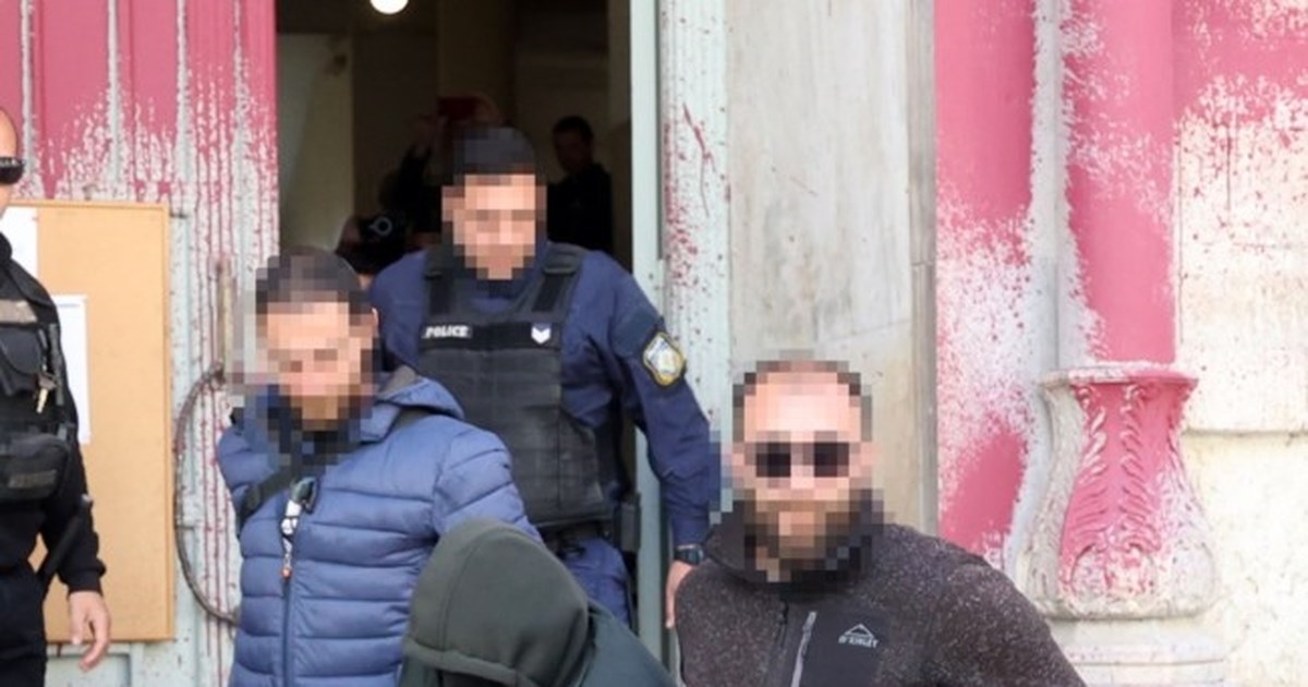 Κρήτη: Καταδικάστηκε ο λυράρης που βίαζε ανήλικο αγόρι - "Το κτήνος θα παραμείνει στη φυλακή" λέει η μητέρα του 15χρονου