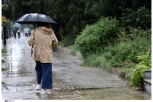 Καιρός: Σε ελεύθερη πτώση η θερμοκρασία Τρίτη και Τετάρτη - Μέχρι και 25 βαθμούς Κελσίου κατρακυλάει ο υδράργυρος - εικόνα 4
