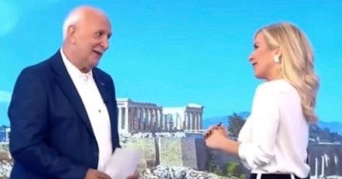 Ο Γιώργος Παπαδάκης "συνελήφθη" να καπνίζει στον "αέρα" του "Καλημέρα Ελλάδα" [βίντεο]