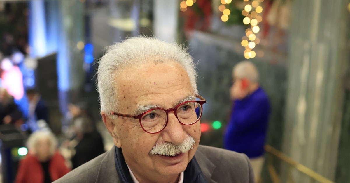 Γαβρόγλου για Τσίπρα: Και ο Κωνσταντίνος Καραμανλής ήταν ένας άλλος Καραμανλής μετά τη δικτατορία