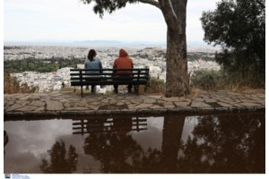 Έρχεται ψυχρό βαλκανικό μέτωπο με βροχές, καταιγίδες και πτώση της θερμοκρασίας - Πού αναμένονται χιονοπτώσεις