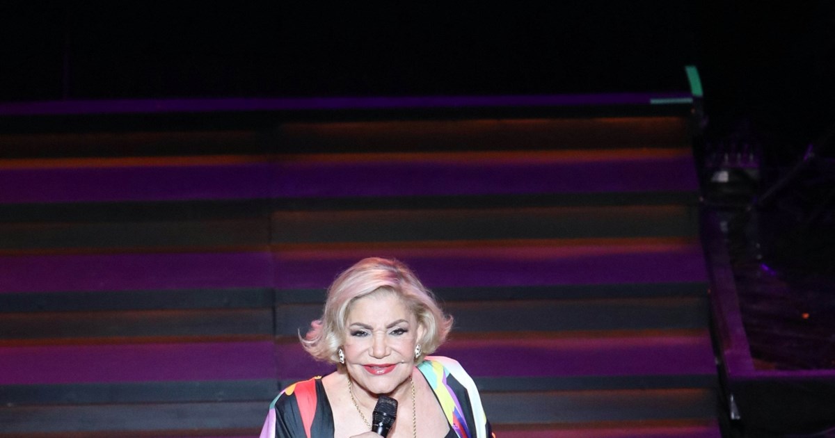 Γιάννης Ξανθούλης για Μαρινέλλα: Τι λέει για την υγεία της έναν χρόνο μετά το εγκεφαλικό πάνω στη σκηνή [βίντεο]