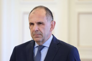 Κόντρα Γεωργιάδη - Νατσιού για δηλώσεις Φιντάν: Δεν είστε περισσότερο πατριώτης από μένα - Ο λαός θα σας πετάξει από το παράθυρο
