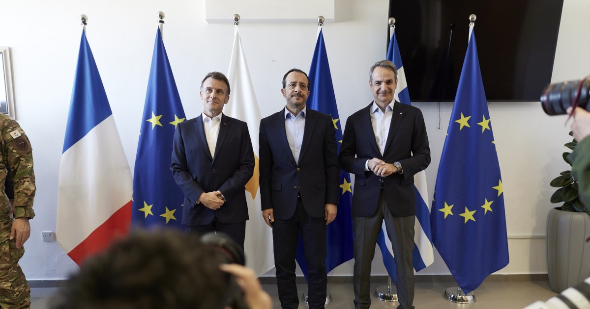 Μακρόν: "Η Κύπρος δέχθηκε επιθέσεις από πολλαπλά drones και πυραύλους" - Διαψεύδει η Λευκωσία