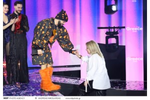 Η Κίμπερλι Γκίλφοϊλ αποθεώνει τον Ακύλα: "Απίστευτο το Ferto - Τον λάτρεψα όταν έφερε τη μητέρα του στη σκηνή" - εικόνα 3