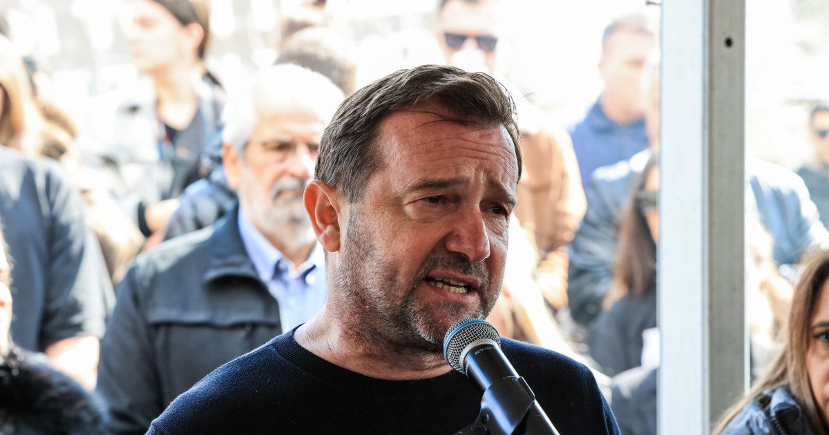 Τέμπη: Κατέθεσαν στην ανακρίτρια οι Νίκος και Δημήτρης Πλακιάς για τον Τριαντόπουλο - "Μπάζωσε τα παιδιά μας" [βίντεο] - εικόνα 4