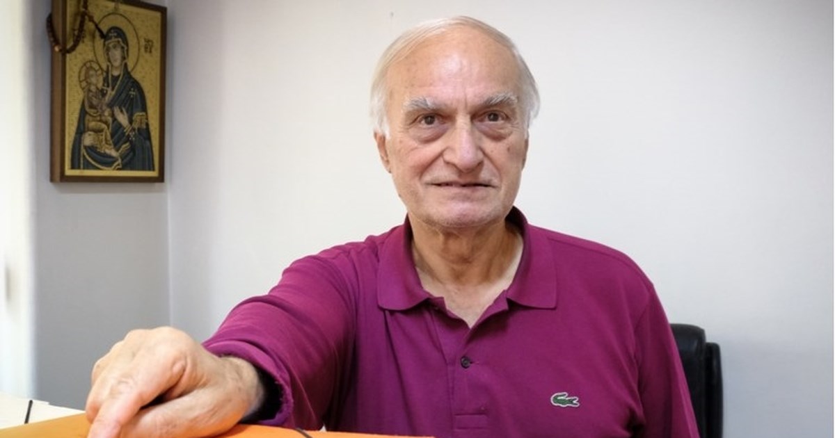 Μανώλης Μαυρομμάτης: Εξιτήριο μετά από 2 χρόνια σε κέντρο αποκατάστασης - Επιστροφή μετά τη φωτιά και την απώλεια της συζύγου του