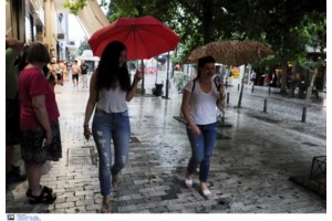 Μαρουσάκης: Καταιγίδες, χαλάζι και πτώση της θερμοκρασίας αύριο - Σε ποιες περιοχές θα χαλάσει ο καιρός