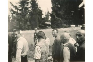 Νικήτας Κακλαμάνης για τις φωτογραφίες των εκτελεσθέντων Καισαριανής: "Η Βουλή θα προσπαθήσει να τις πάρει"