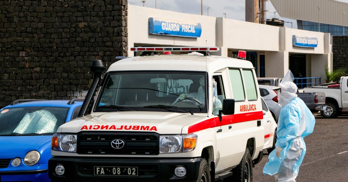 Η ανατριχιαστική στιγμή που επιβάτες ενημερώθηκαν για τον πρώτο θάνατο από χανταϊό: Το πλοίο είναι ασφαλές