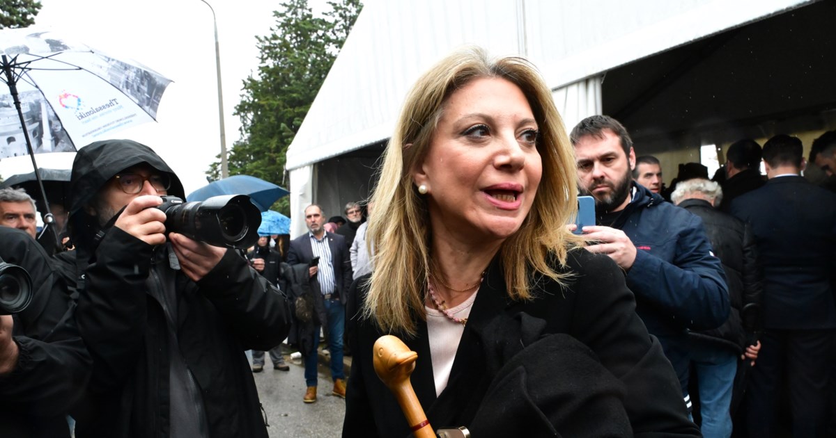 Kαθυστερημένη αντίδραση Καρυστιανού για Λαζαρίδη: 