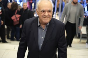 Γιάννης Δραγασάκης: Νοσηλεύτηκε στο ΓΝΑ - Το δημόσιο "ευχαριστώ" σε γιατρούς και νοσηλευτές