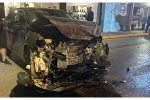 Αρτέμιδα: Σοκάρει το βίντεο από την παράσυρση του 74χρονου - Το ΙΧ του αστυνομικού τον εκσφενδόνισε μέτρα μακριά