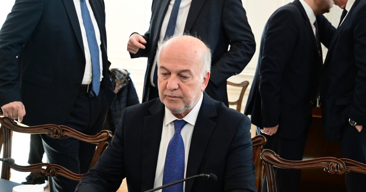 Τέμπη: Δεν ζητήσαμε εμείς να απομακρυνθούν χώματα, λέει η Εισαγγελία Λάρισας - Το έγγραφο που διαβίβασε στη Βουλή ο Φλωρίδης