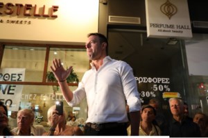 Τζάκρη για τα "Κατεχόμενα-κρατίδιο" του Κασσελάκη: Ήταν σαρδάμ εν τη ρύμη του λόγου