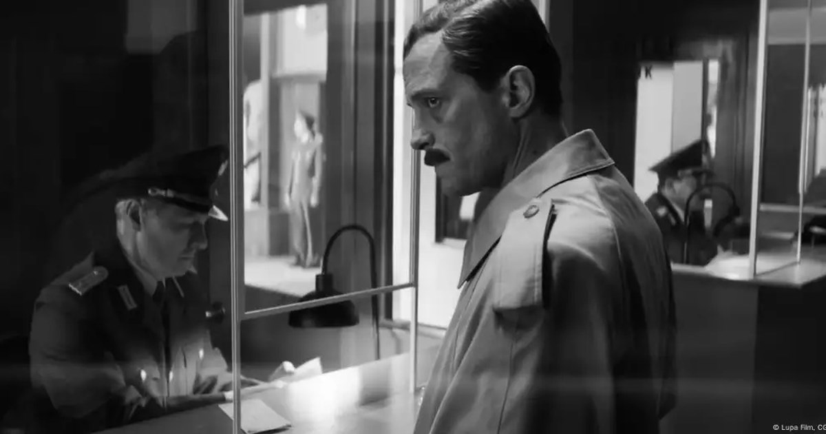 Δεν μπορεί ακόμη να το χωνέψει: Ανακάλυψε ότι ο Χίμλερ των SS ήταν παππούς του - "Η γιαγιά μου ήξερε τα πάντα"