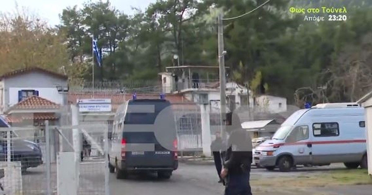 Αστυνομικός της Βουλής: "Κακός άνθρωπος, χωρίς φραγμούς" - "Έβριζε τα παιδιά, τα εξευτέλιζε" - Τι λέει φίλη του ζευγαριού - εικόνα 3