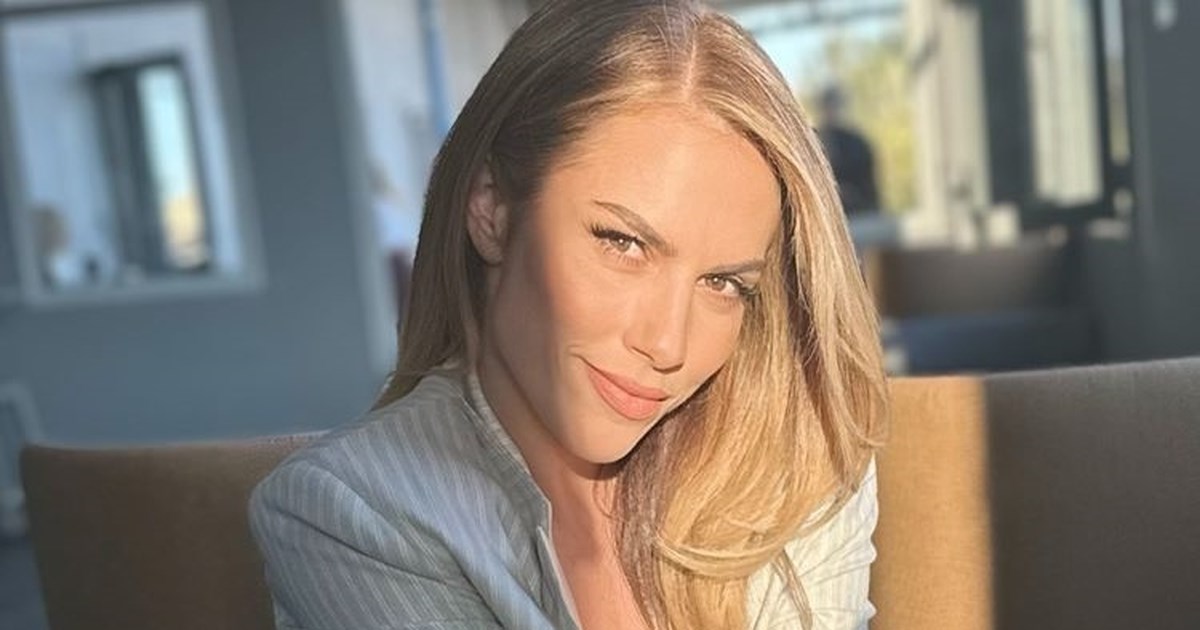 Η Ντορέττα Παπαδημητρίου έφτιαξε την πιο νόστιμη σπανακόπιτα με συνταγή της μαμάς της