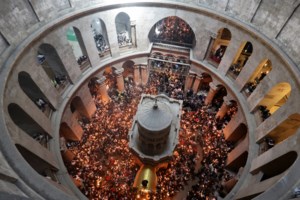 Κέρκυρα: Ατύχημα από τους Μπότηδες - Τραυματίστηκε γυναίκα από κανάτι που έπεσε στο κεφάλι της - εικόνα 3