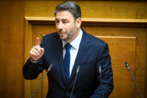 Παύλος Μαρινάκης: Το ΠΑΣΟΚ σήμερα θα απαντήσει για το αν θα περάσει στην απέναντι στην όχθη των ακραίων λαϊκιστών
