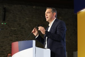 Το καυστικό σχόλιο Γεωργιάδη για Τσίπρα: Ξαναγυρνάμε στην εποχή της ανοησίας - Είναι δισέγγονος του βαρόνου Μινχάουζεν