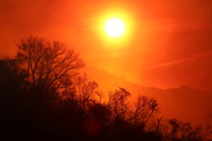 Καμπανάκι ΟΗΕ για Ελ Νίνιο: O πλανήτης σε "αχαρτογράφητα νερά" - Bροχοπτώσεις, πλημμύρες, ξηρασία και ακραία ζέστη - εικόνα 2