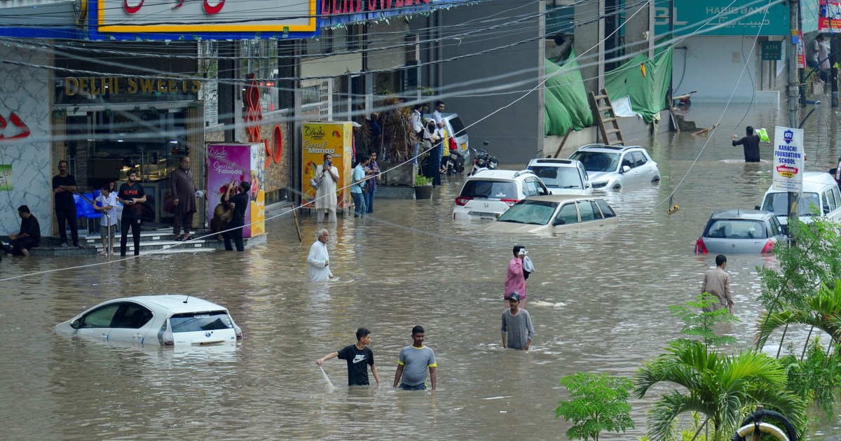 Το Πακιστάν "πυροβολεί" το νέφος με αντιθαμβωτικά όπλα για να καταπολεμήσει την ατμοσφαιρική ρύπανση