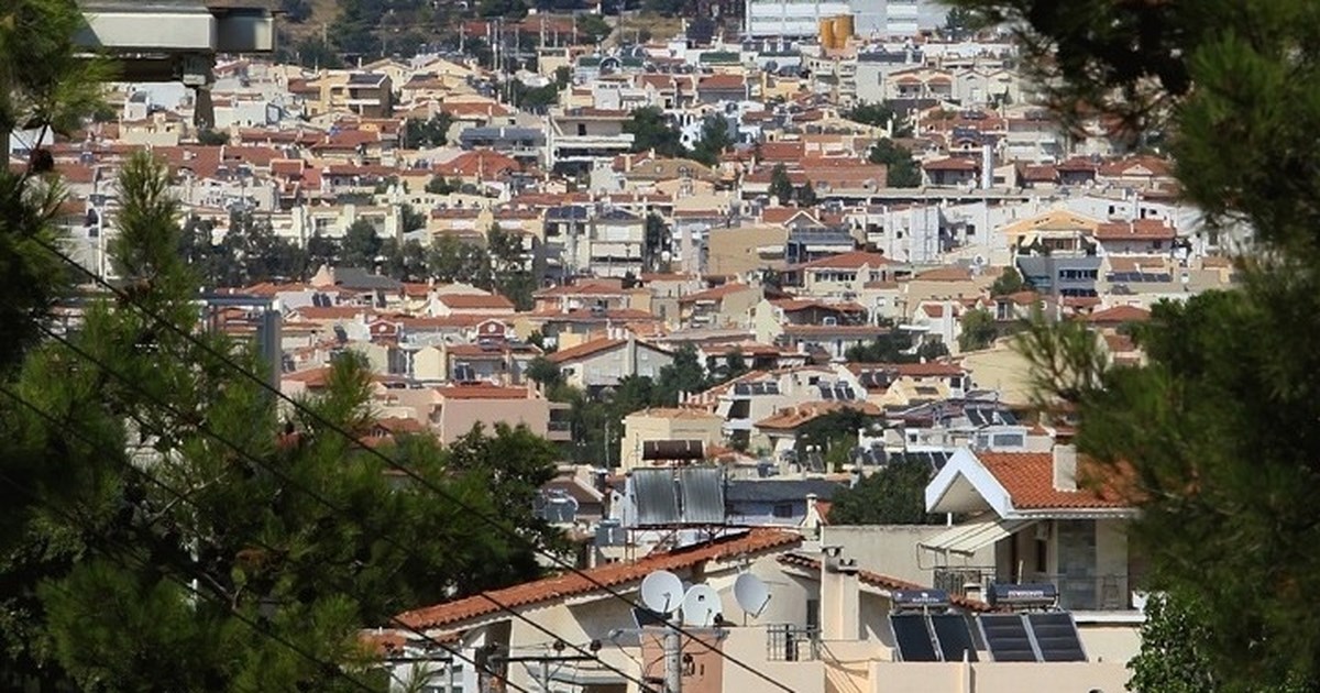 Χατζηδάκης στο TikTok: Από αύριο, όσοι κάνουν τραπεζικές συναλλαγές, θα δουν μια καινούργια, πολύ πιο θετική πραγματικότητα