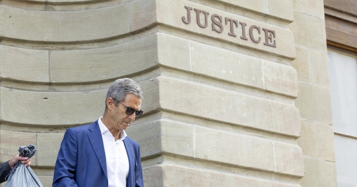 Ρουμανία: Κόπηκε από τις εκλογές ο ακροδεξιός Τζορτζέσκου - Οι καταγγελίες για ανάμιξη της Ρωσίας και ο ρόλος του Τραμπ