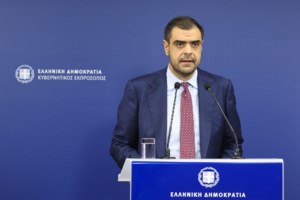 Μαρινάκης: "Την Πέμπτη οι αλλαγές στην κυβέρνηση - Το μόνο κόμμα που μπορούμε να συνεργαστούμε είναι το ΠΑΣΟΚ"
