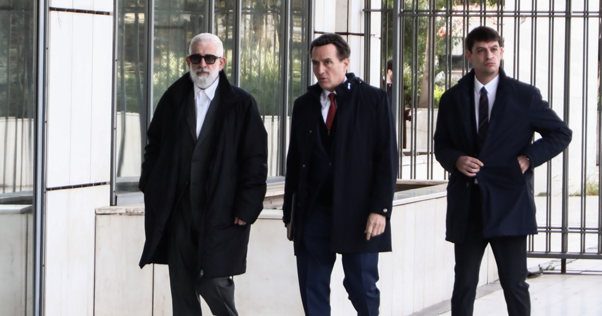 Δίκη Φιλιππίδη: Ξέσπασε σε λυγμούς η ηθοποιός στην κατάθεσή της- "Μου είπε αν περάσεις την πόρτα καταστράφηκε η καριέρα σου"