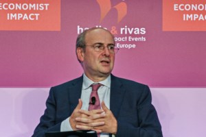 Χατζηδάκης: Να συζητήσουμε για το νερό χωρίς fake news - Η ανάρτησή του για την λειψυδρία