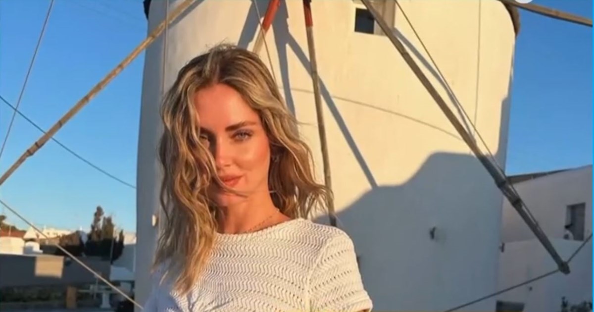 Κιάρα Φεράνι: Ο παθιασμένος έρωτας με τον κληρονόμο της Pirelli μετά το τέλος με τον ράπερ - Τα καυτά φιλιά σε πάρτι - εικόνα 4