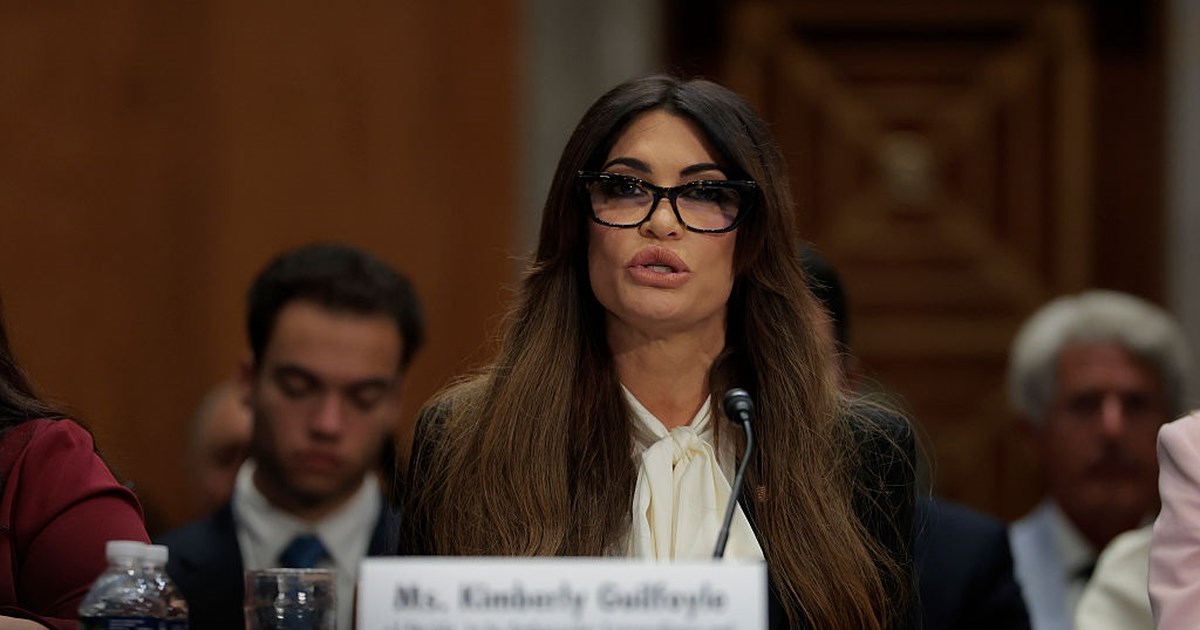 Ακόμα... έρχεται η Γκίλφοϊλ: Γιατί μπλοκάρουν όλους τους διορισμούς πρεσβευτών οι Δημοκρατικοί - Εξαλλος ο Τραμπ - εικόνα 3