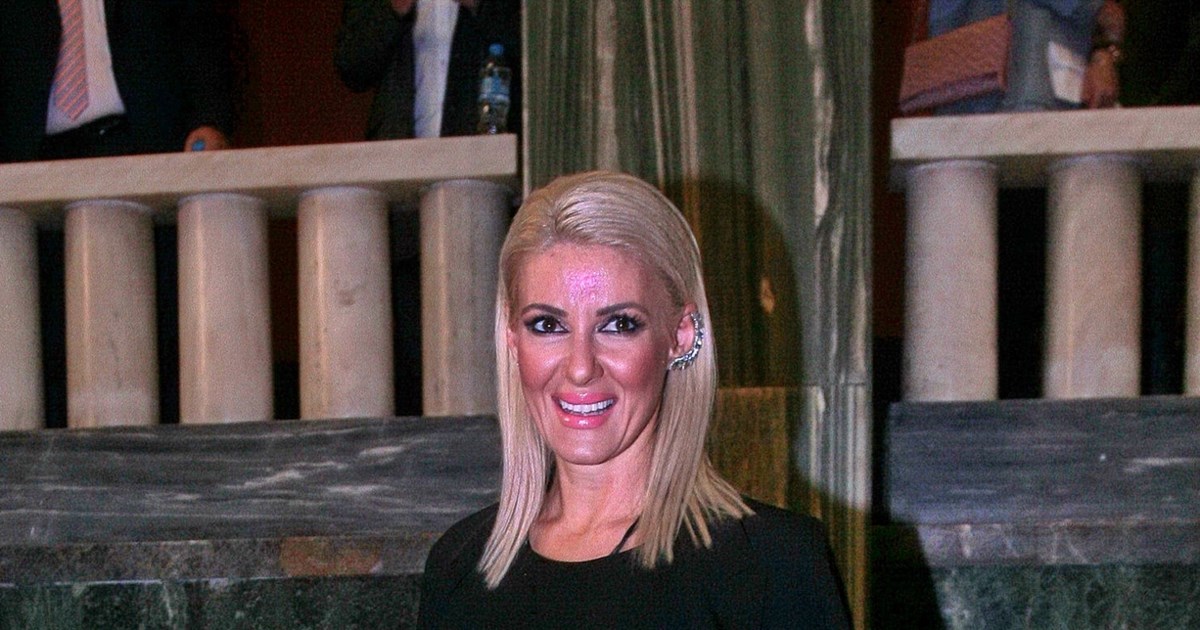 Εύη Φραγκάκη: Συγκινημένη αποχαιρέτισε το Action 24 - Τι είπε στο τελευταίο της δελτίο [βίντεο] - εικόνα 2