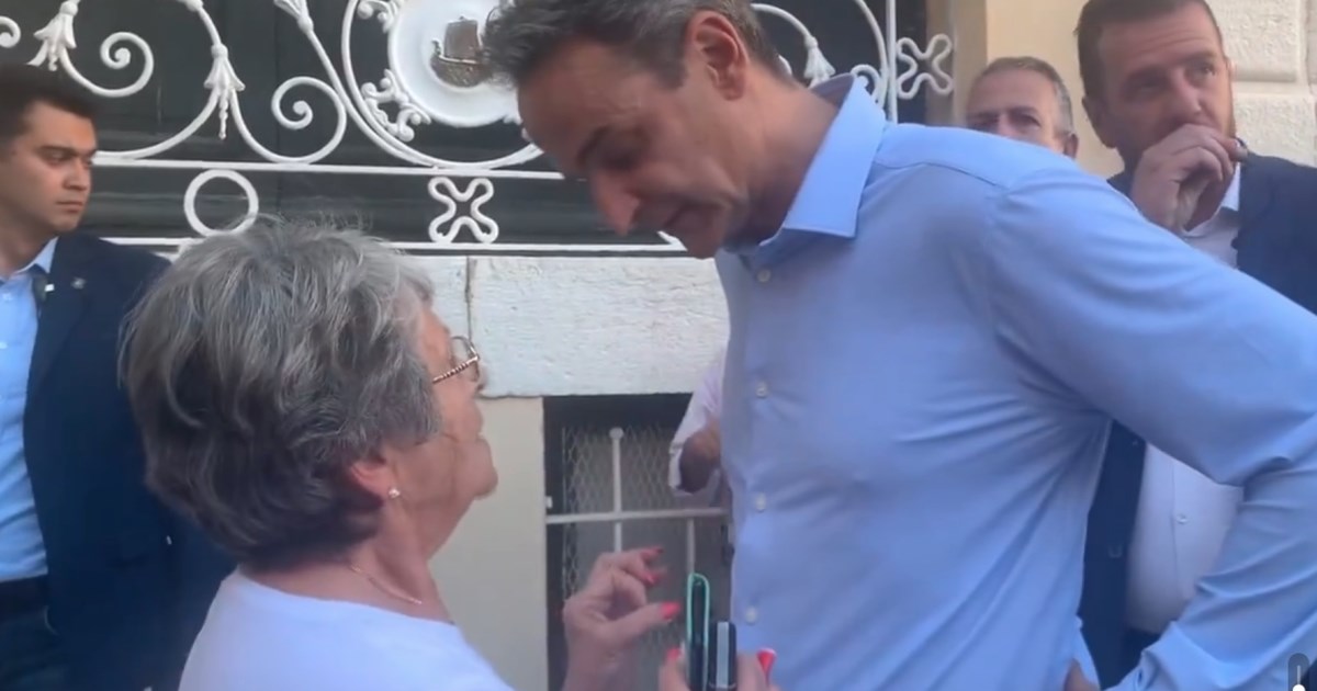 Κασσελάκης για την συνταξιούχο στη Κέρκυρα: Είναι δυνατόν ο πρωθυπουργός να ρωτάει αν τη βοηθάει η εκκλησία;