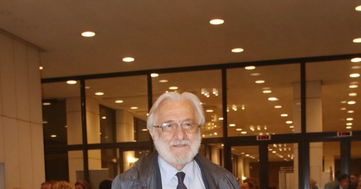 Σμαραγδής: Ξέρω ποιος θα υποδυθεί τον Κολοκοτρώνη, ο ίδιος δεν τον γνωρίζει -Αυτοί που δεν με χωνεύουν είναι ελάχιστοι