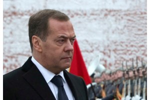 BBC: Γιατί η Ρωσία δεν έχει αντιδράσει ακόμη στη μετακίνηση πυρηνικών υποβρυχίων του Τραμπ - εικόνα 2