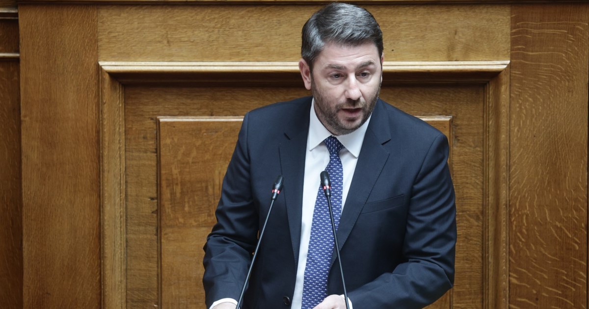 Διαφωνεί η κυβέρνηση με την τροπολογία ΠΑΣΟΚ για μπλόκο στον Κασιδιάρη - Με δική του πρόταση ο ΣΥΡΙΖΑ