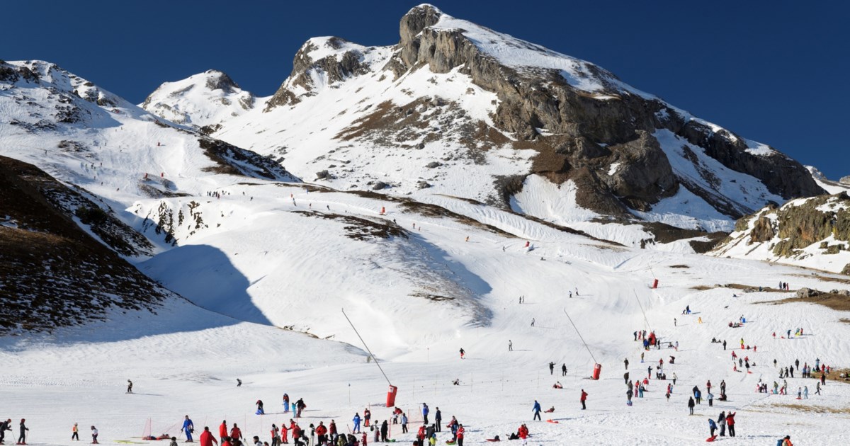 Ισπανία: "Έπρεπε να αποφασίσεις αν θα πηδήξεις... Άνθρωποι γύρισαν ανάποδα"- Συγκλονιστικές μαρτυρίες από την πτώση αναβατήρα σκι
